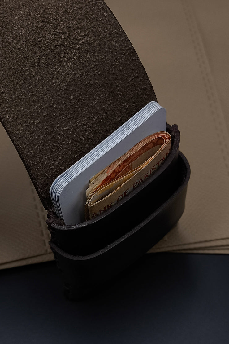 LH-ESSENTIAL BROWN